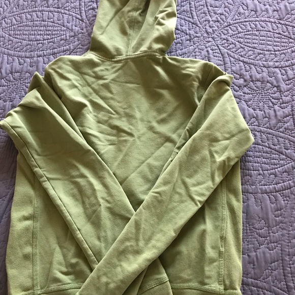 Sweater - Picture 2 of 4